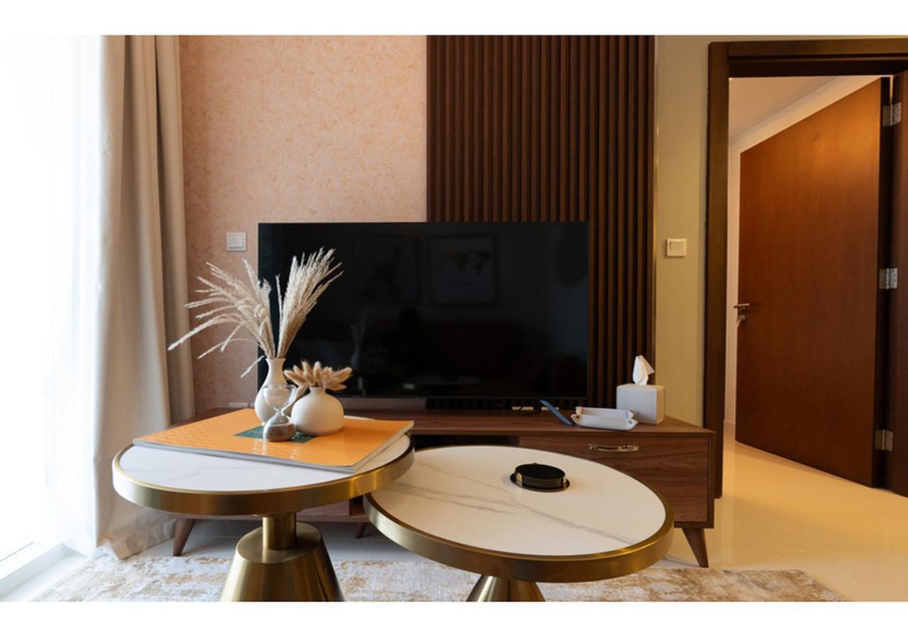 Keyrock Living - Reva 1br With View Apartment *